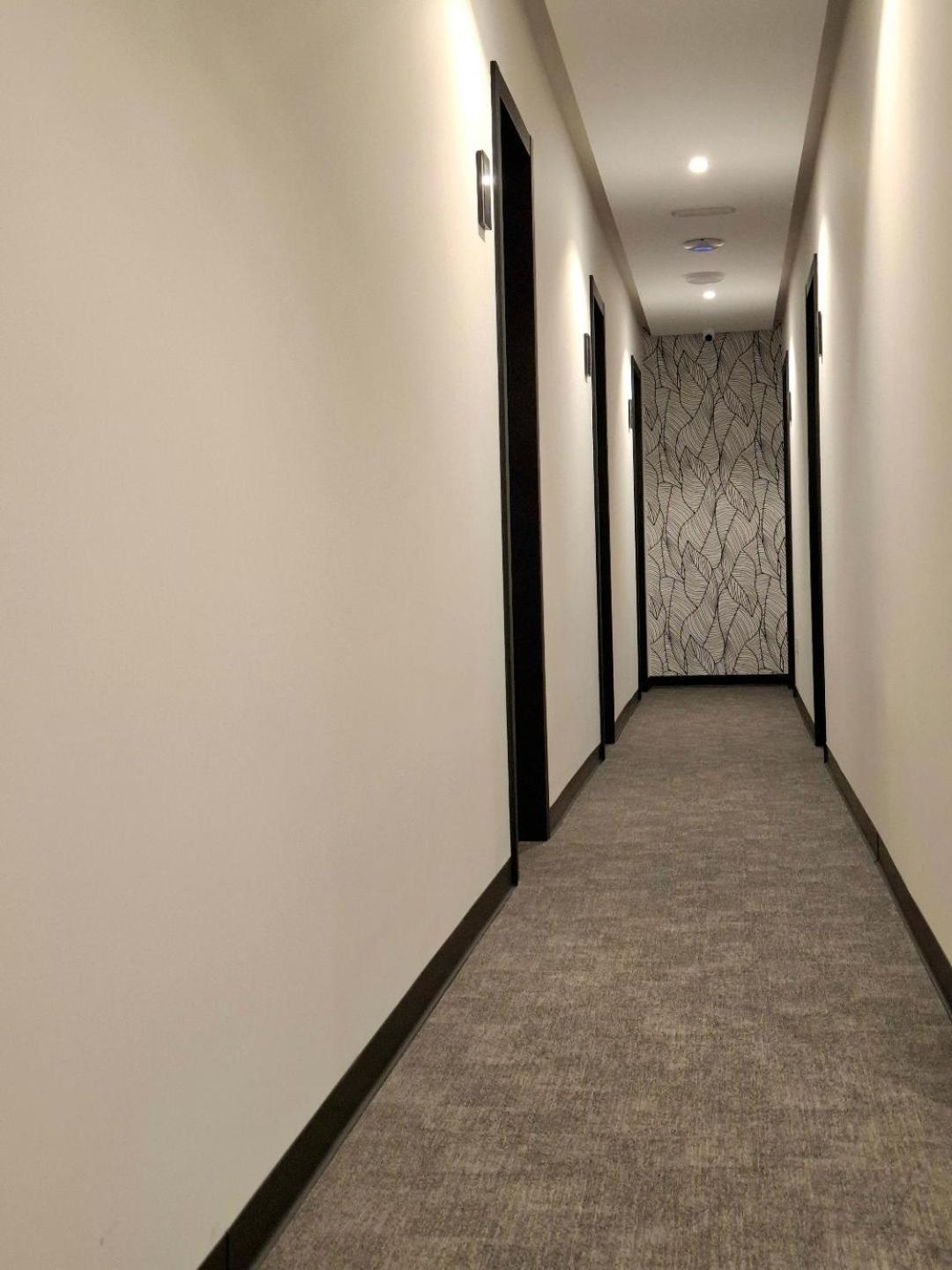 Hostal San Blas Madrid Exterior photo
