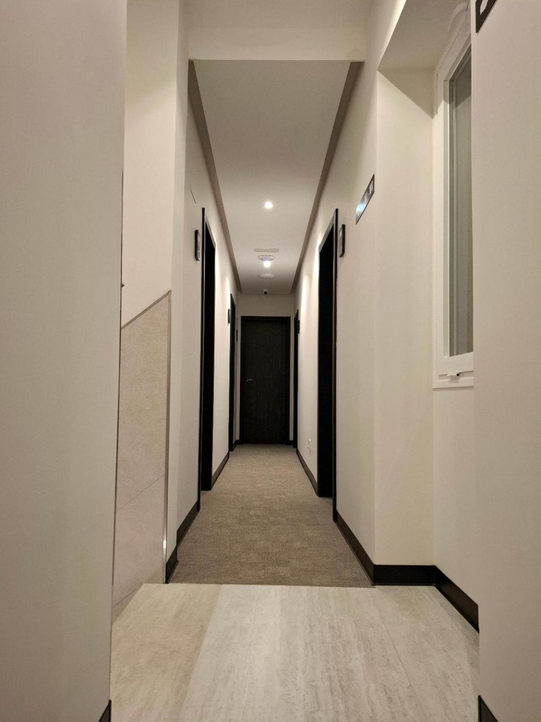 Hostal San Blas Madrid Exterior photo